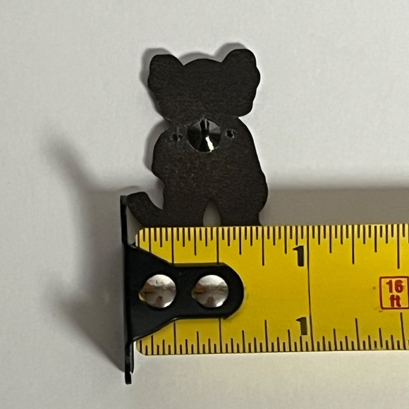 Kaws Glitter Gun Enamel Pin Hat Pins Purple Hats Hatpin New Era Cap - Picture 8 of 8